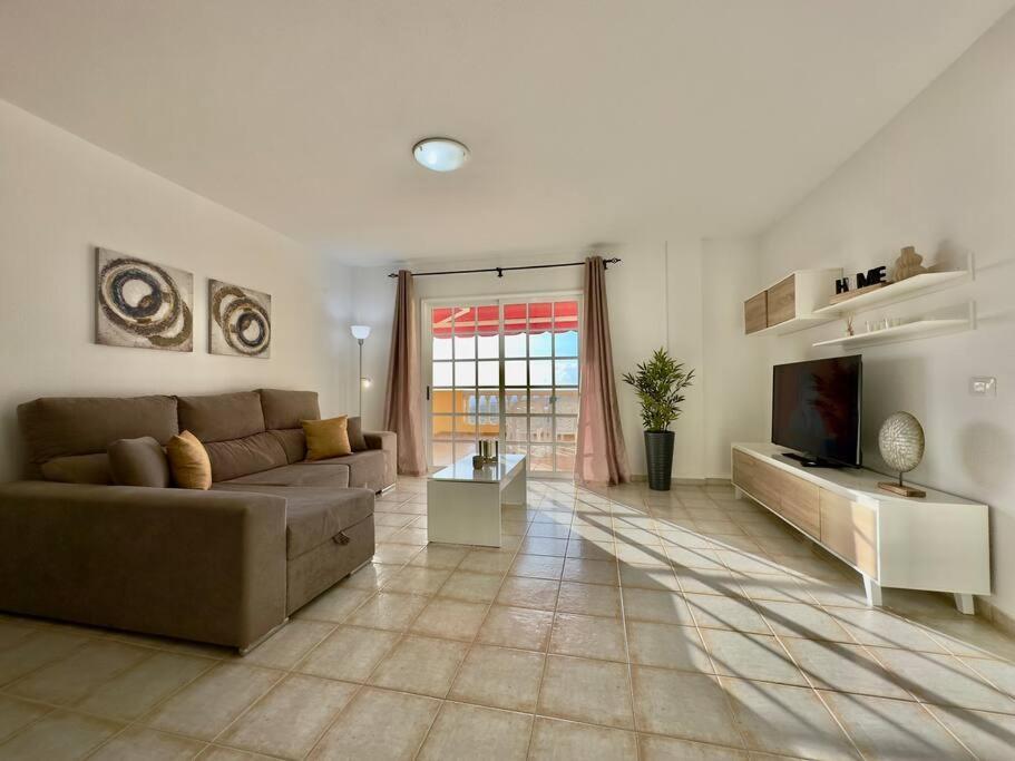 Penthouse With Ocean Views - Torviscas Διαμέρισμα Costa Adeje  Εξωτερικό φωτογραφία