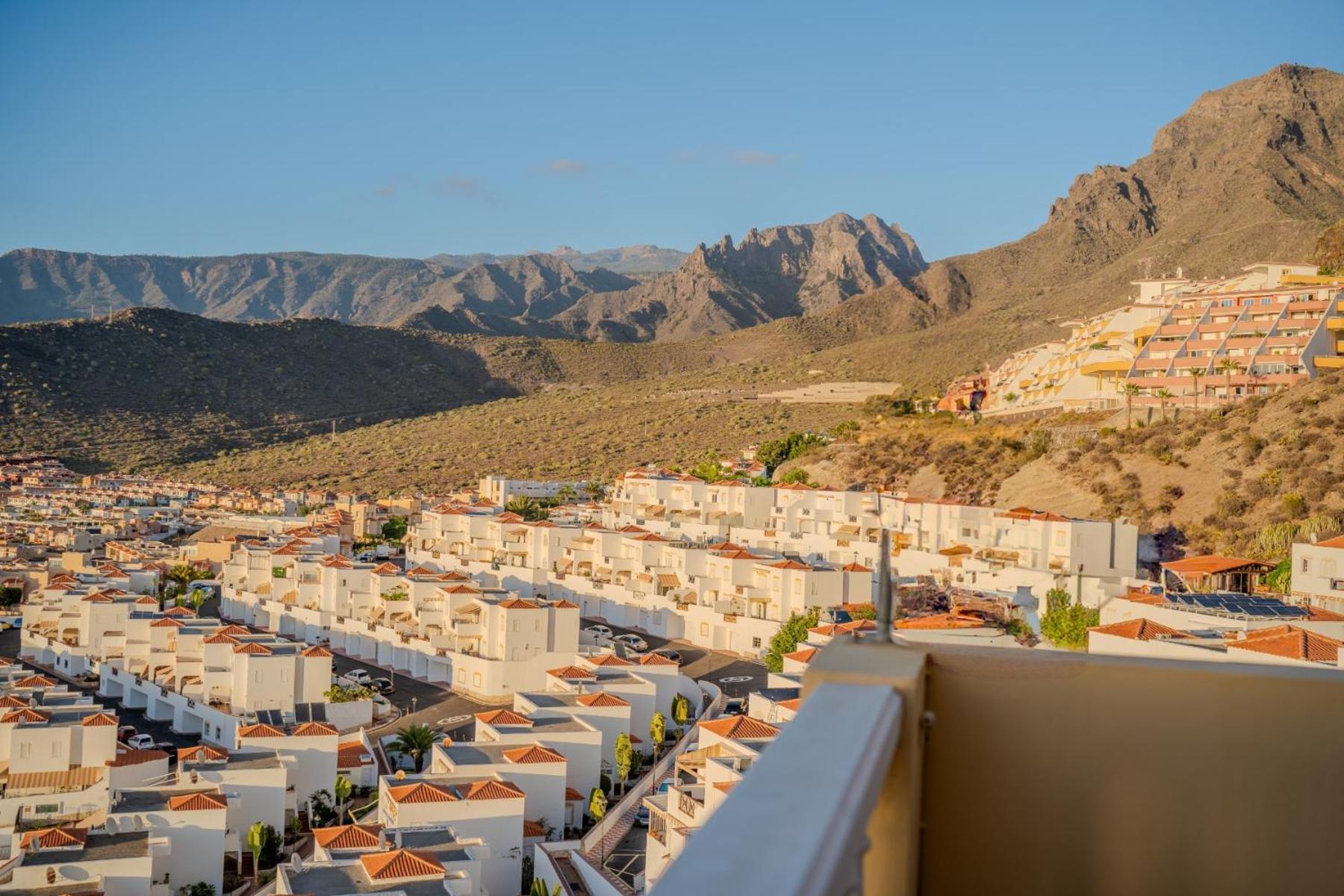 Penthouse With Ocean Views - Torviscas Διαμέρισμα Costa Adeje  Εξωτερικό φωτογραφία